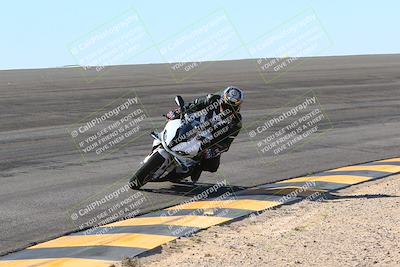 media/Jan-14-2024-SoCal Trackdays (Sun) [[2e55ec21a6]]/Bowl (11am)/